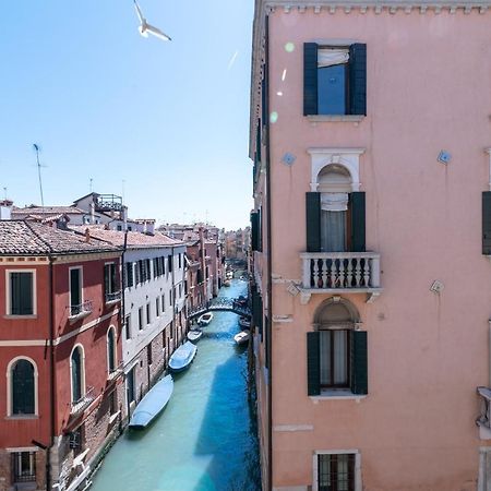 Casanova Deluxe Apartment By Wonderful Italy ヴェネツィア エクステリア 写真