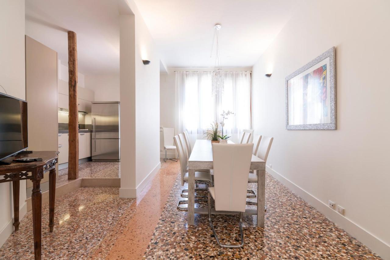 Casanova Deluxe Apartment By Wonderful Italy ヴェネツィア エクステリア 写真