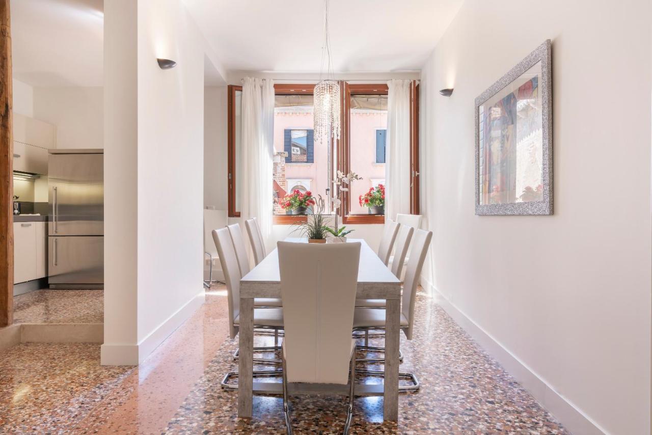 Casanova Deluxe Apartment By Wonderful Italy ヴェネツィア エクステリア 写真