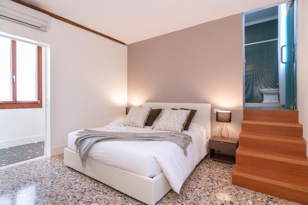 Casanova Deluxe Apartment By Wonderful Italy ヴェネツィア エクステリア 写真