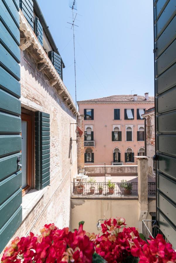 Casanova Deluxe Apartment By Wonderful Italy ヴェネツィア エクステリア 写真